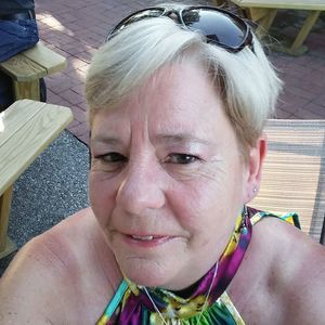 Meet your Posher, Charlene